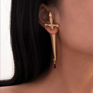 1pc✨🗡SWORD Design Earring